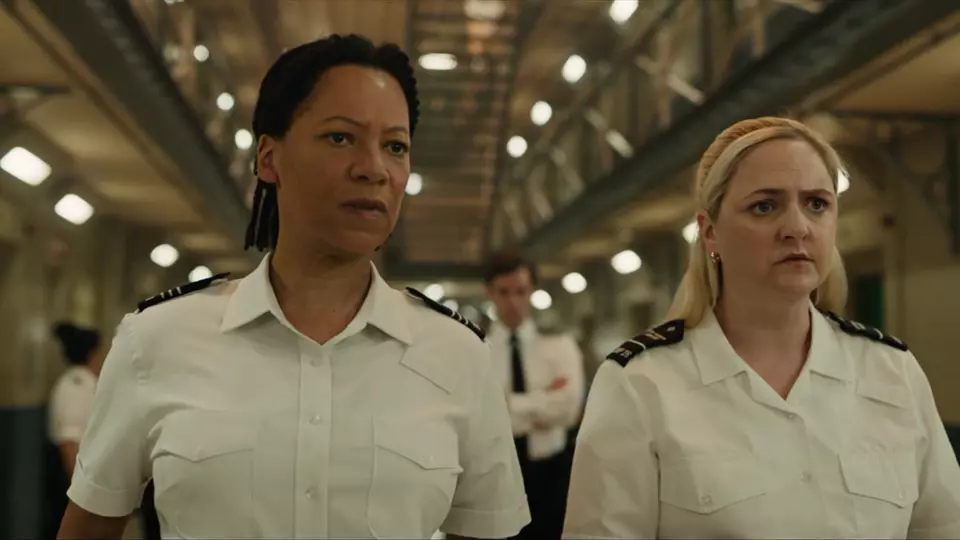 Надзиратели